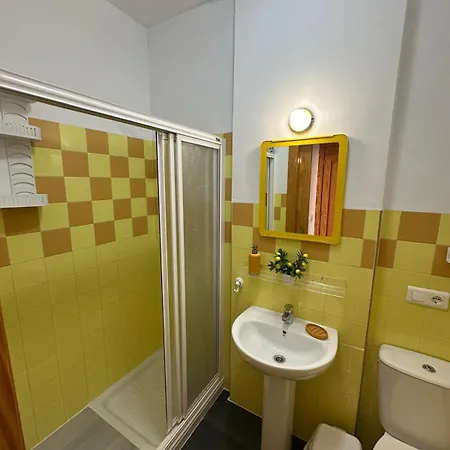 Apartamento Estudio Con Piscina Y Garaje A 100 Mtr De La Playa *